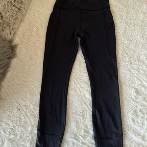 Lululemon size 4